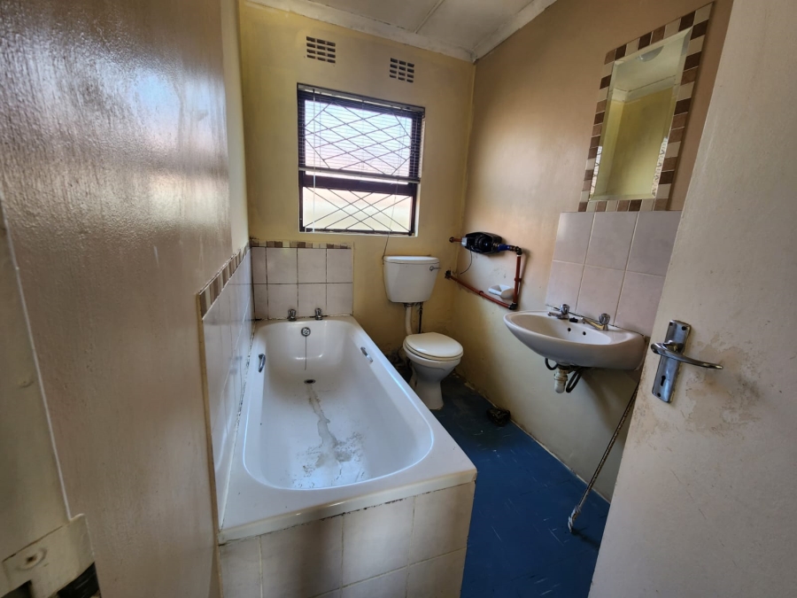 To Let 2 Bedroom Property for Rent in Haven Hills Eastern Cape